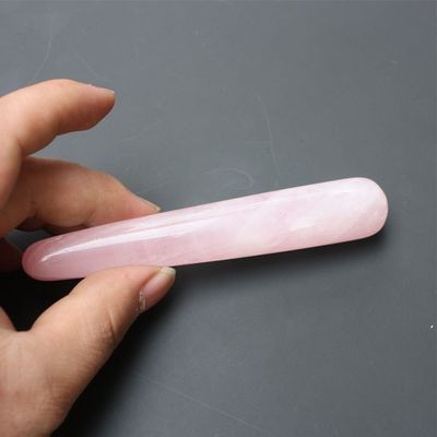 kualitas  Acupuncture Pink Crystal Massage Stick Quartz Beauty Body Relaxation pabrik