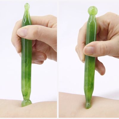Batu Gua Sha Jade Hijau Alat Pijat Wajah Revitalisasi